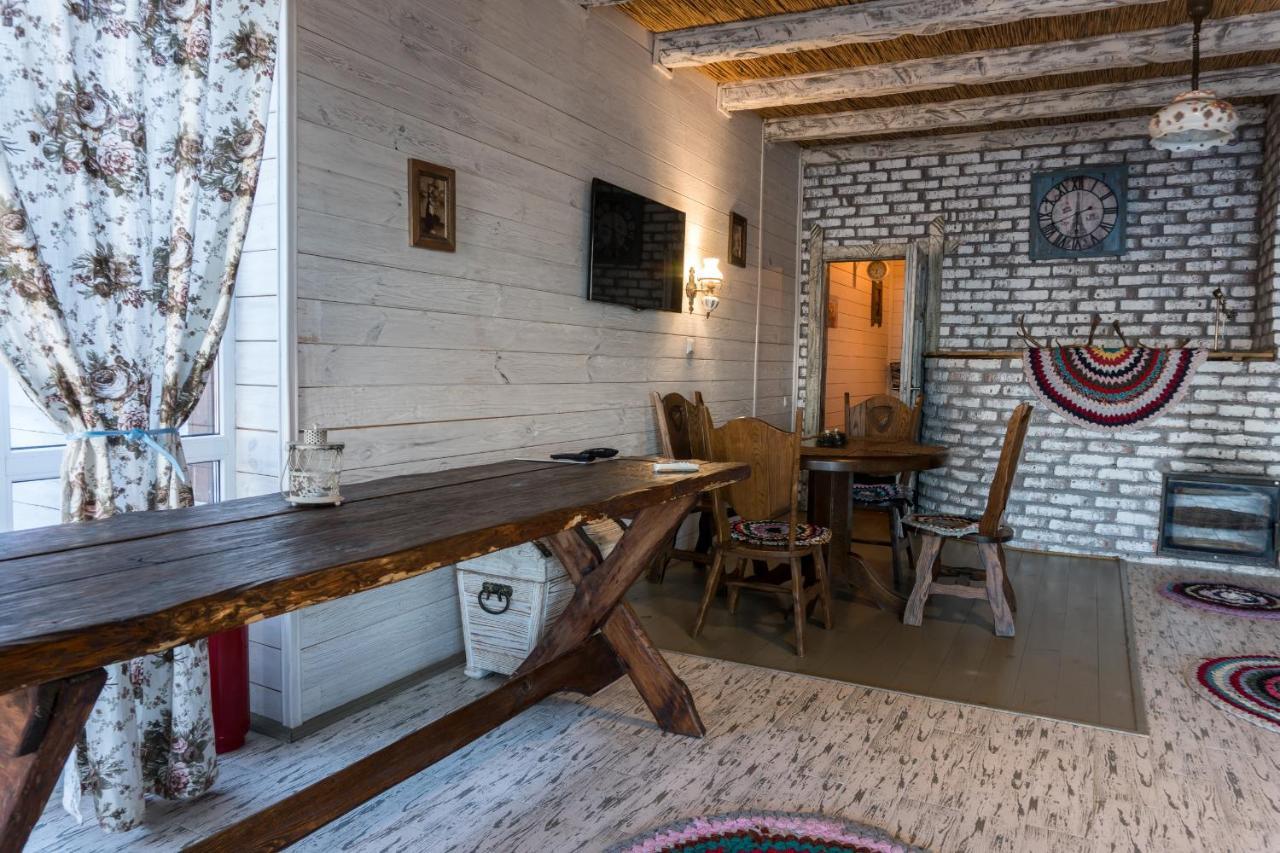 Chervona Kalyna Cottage Odesa Exterior photo
