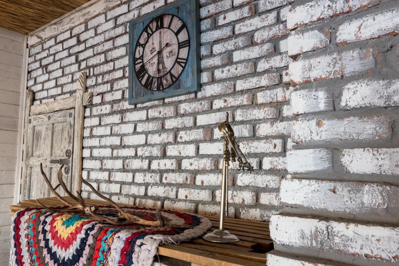 Chervona Kalyna Cottage Odesa Exterior photo